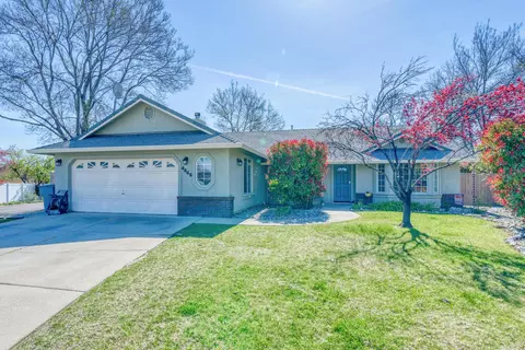 4449 Oak Glen Dr, Redding, CA 96001 photo 1