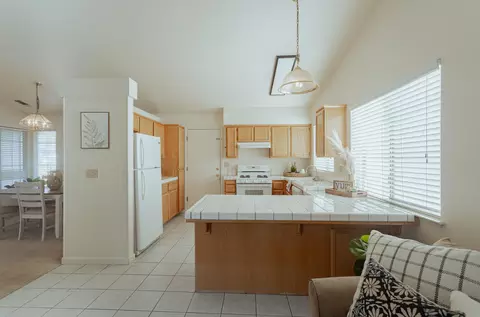 1452 Duck Tail Ct, Redding, CA 96003 photo 13
