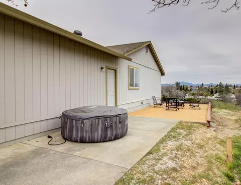 1110 Windscape Ct, Redding, CA 96003 photo 19
