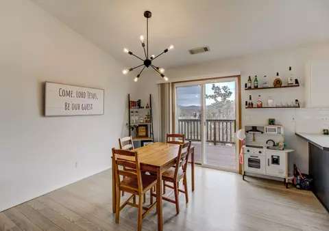 1110 Windscape Ct, Redding, CA 96003 photo 8