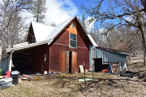 2021 Barker Valley Rd, Hayfork, CA 96041 photo 26