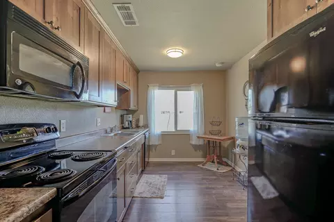 1109 Layton Rd, Redding, CA 96002 photo 7