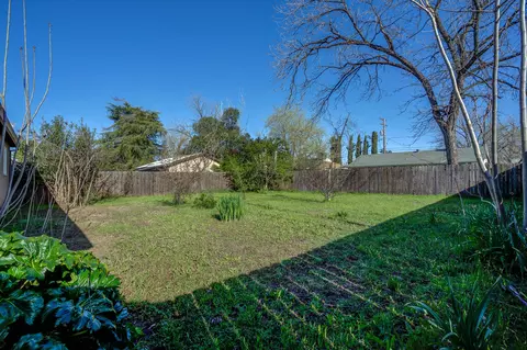 1109 Layton Rd, Redding, CA 96002 photo 20