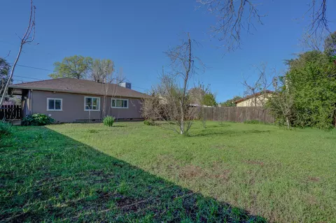 1109 Layton Rd, Redding, CA 96002 photo 21