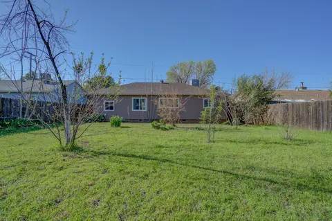 1109 Layton Rd, Redding, CA 96002 photo 17
