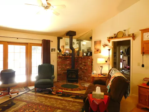20147 Mowry Ln, Burney, CA 96013 photo 11