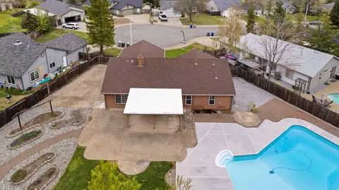 1126 Cobble Creek Ct, Redding, CA 96003 photo 25