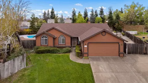 1126 Cobble Creek Ct, Redding, CA 96003 photo 2