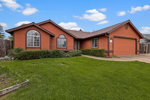 1126 Cobble Creek Ct, Redding, CA 96003 photo 1