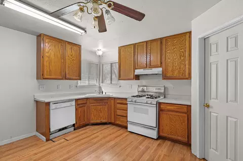 12039 Old Oregon Trl, Redding, CA 96003 photo 13
