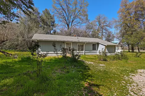 12039 Old Oregon Trl, Redding, CA 96003 photo 1