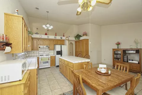 658 Alamine Dr, Redding, CA 96003 photo 12