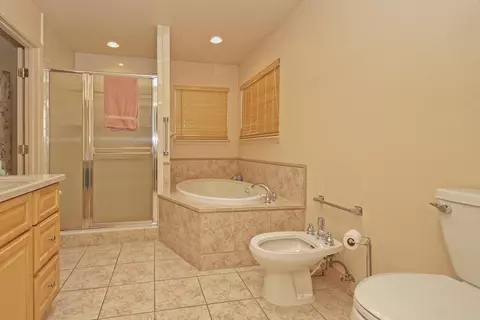 658 Alamine Dr, Redding, CA 96003 photo 20