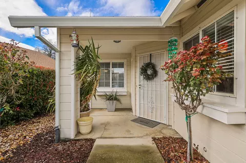 228 Mammoth Path, Redding, CA 96003 photo 3