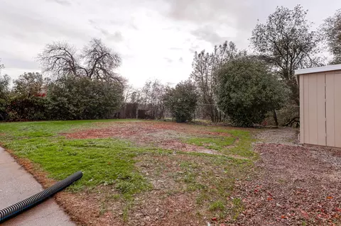 1497 Riviera Dr, Redding, CA 96001 photo 38