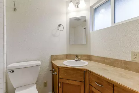1497 Riviera Dr, Redding, CA 96001 photo 28