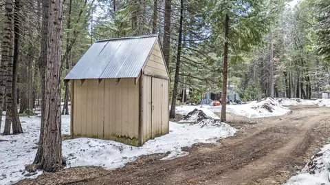 34672 Hardtack Ln, Shingletown, CA 96088 photo 13