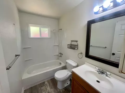 2918 West St, Redding, CA 96001 photo 8