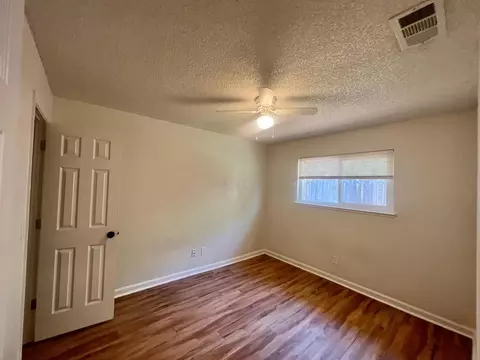 2918 West St, Redding, CA 96001 photo 10