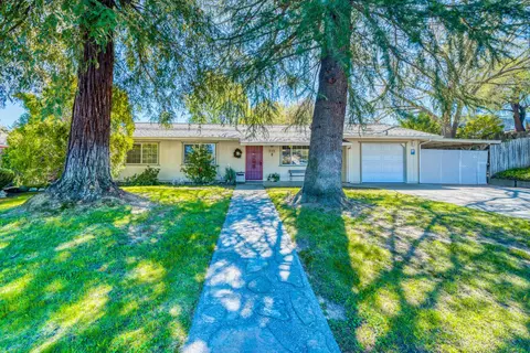 315 Brearcliffe Dr, Red Bluff, CA 96080 photo 3