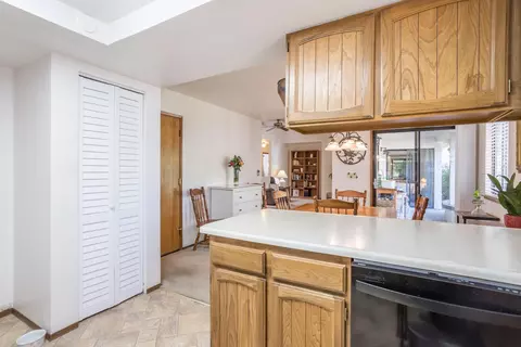 1486 Casa Vereda Way, Redding, CA 96003 photo 12