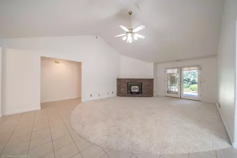 2832 Howard Dr, Redding, CA 96001 photo 8