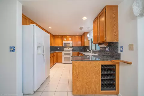 2832 Howard Dr, Redding, CA 96001 photo 15