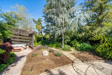 2832 Howard Dr, Redding, CA 96001 photo 39