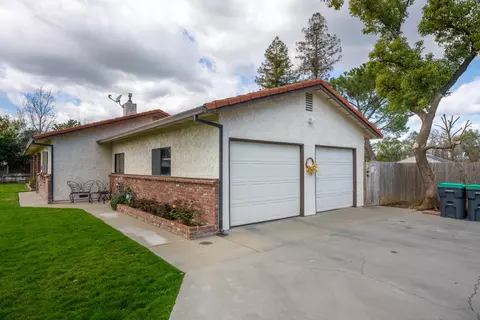 508 Roundup Ave, Red Bluff, CA 96080 photo 3