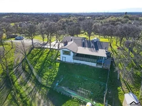 15505 Shady Grove Ln, Red Bluff, CA 96080