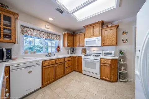 2380 El Vista St, Redding, CA 96002 photo 19