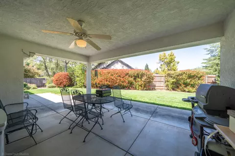 2380 El Vista St, Redding, CA 96002 photo 39