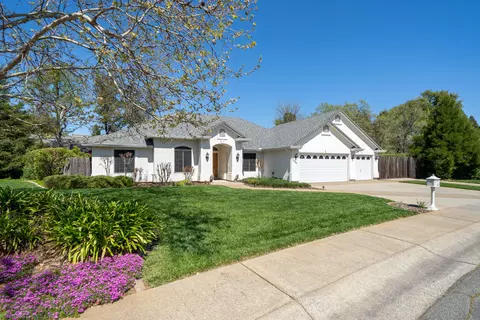 2380 El Vista St, Redding, CA 96002 photo 7