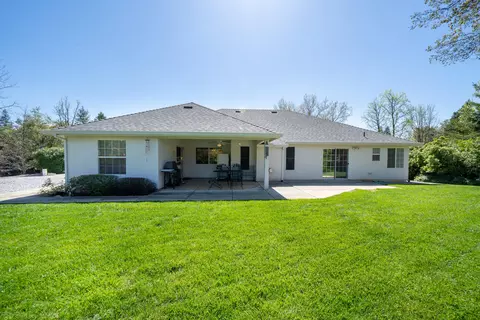 2380 El Vista St, Redding, CA 96002 photo 45