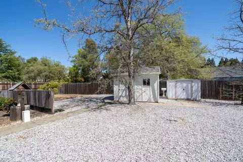 2380 El Vista St, Redding, CA 96002 photo 53