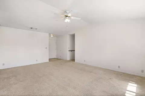 1905 Juarez Ln, Redding, CA 96003 photo 5