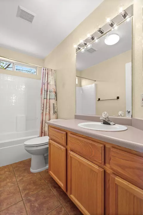 1905 Juarez Ln, Redding, CA 96003 photo 17