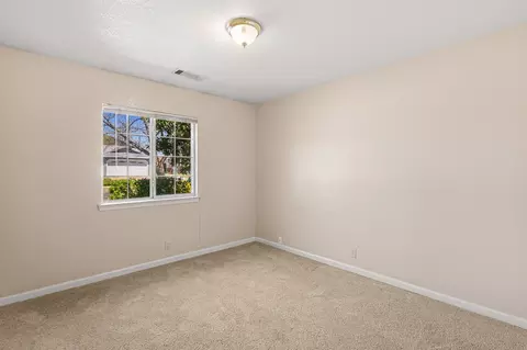 1905 Juarez Ln, Redding, CA 96003 photo 15