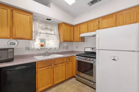 1905 Juarez Ln, Redding, CA 96003 photo 11