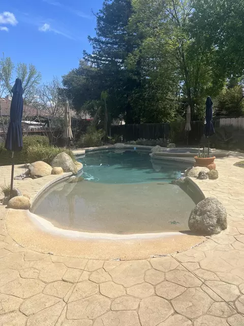 2356 Windwood Ct, Redding, CA 96002 photo 2