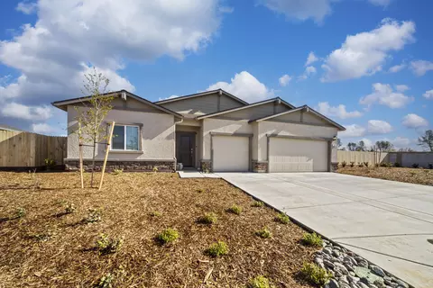 2691 Seiad St, Redding, CA 96002