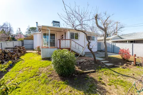 1525 Mesa St, Redding, CA 96001 photo 22
