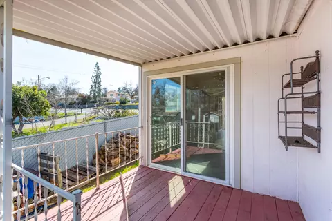 1525 Mesa St, Redding, CA 96001 photo 18
