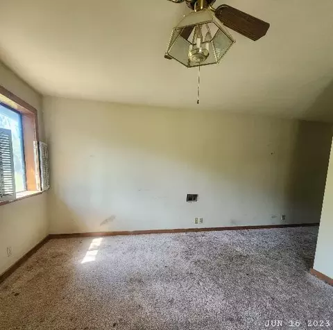29652 Ca-299, Round Mountain, CA 96084 photo 12