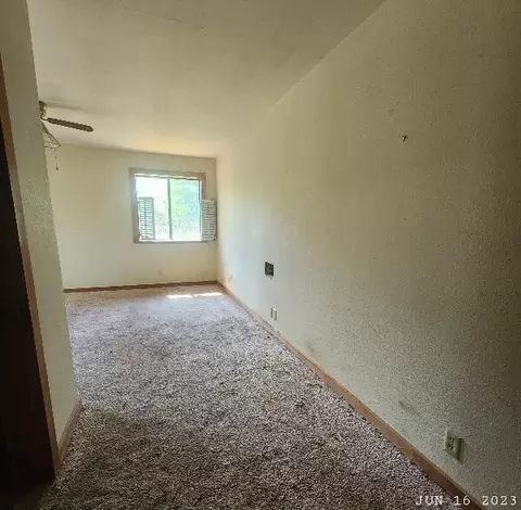 29652 Ca-299, Round Mountain, CA 96084 photo 14