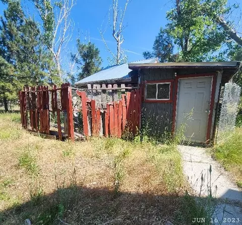 29652 Ca-299, Round Mountain, CA 96084 photo 6