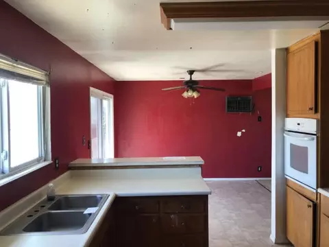 1540 Bulkeley St, Red Bluff, CA 96080 photo 10