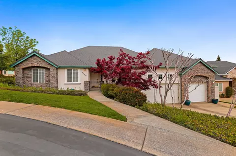 3196 Colombard, Redding, CA 96001 photo 1