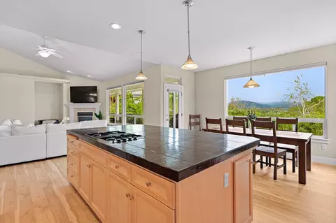 3196 Colombard, Redding, CA 96001 photo 21