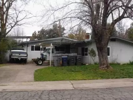820 Christine Ave, Redding, CA 96003